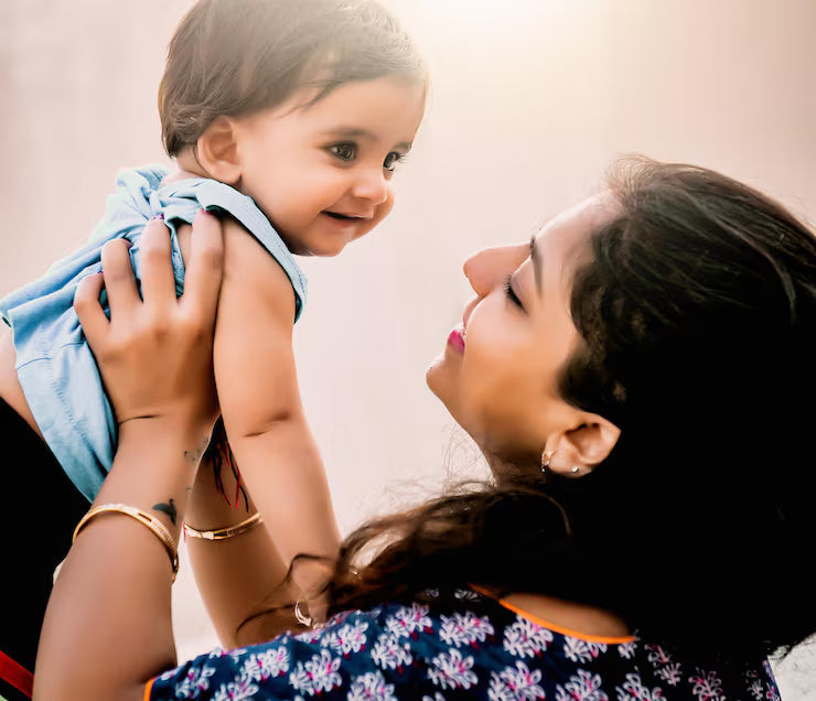 बच्चे की त्वचा का रंग साफ करने के उपाय – Baby Fairness Tips in Hindi